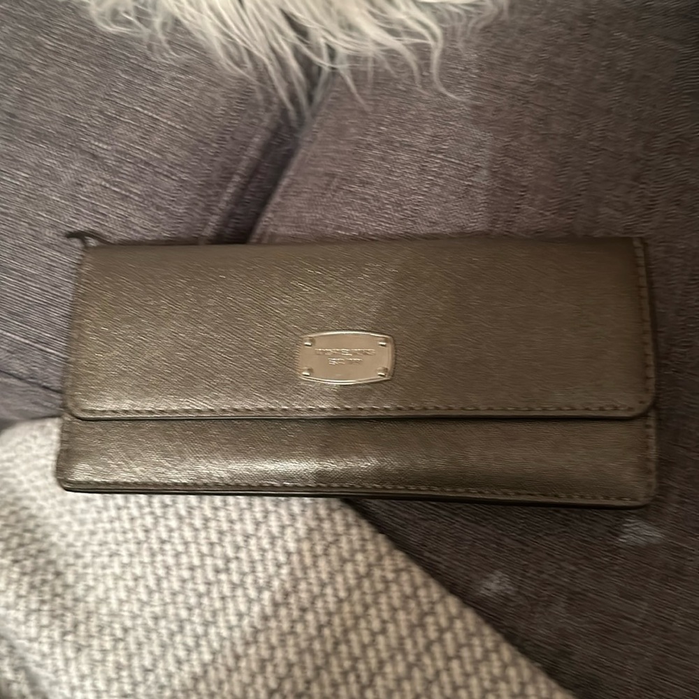 Michael Kors silver wallet